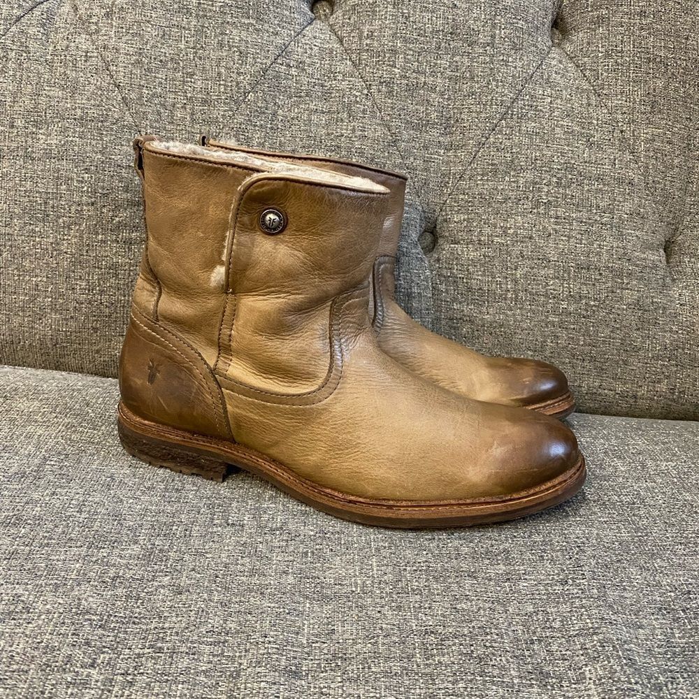 Frye Mara Button Short Ankle Boots Women’s Size 9.5